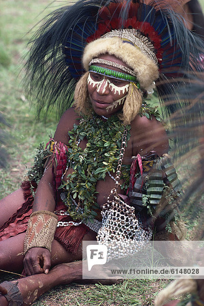 Portrait  Frau  Dekoration  Pazifischer Ozean  Pazifik  Stiller Ozean  Großer Ozean  Gesichtsausdruck  Gesichtsausdrücke  Ausdruck  Ausdrücke  Mimik  Pazifikinsel