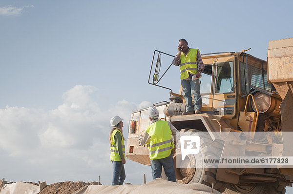 nahe  bauen  arbeiten  Hispanier  Lastkraftwagen  Mülldeponie