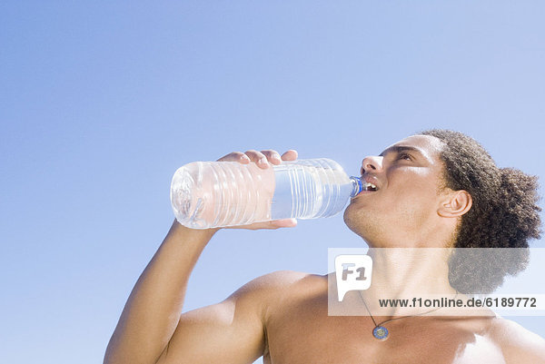 Wasser  Mann  trinken