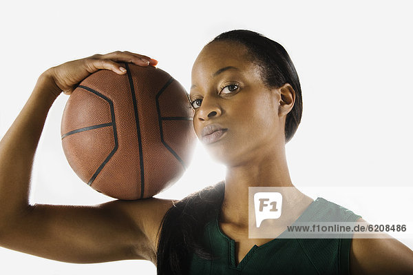 Frau  halten  mischen  Basketball  Mixed