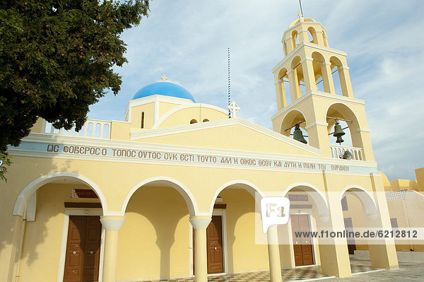 gelb  Kirche  Griechenland  russisch orthodox  russisch-orthodox  griechisch