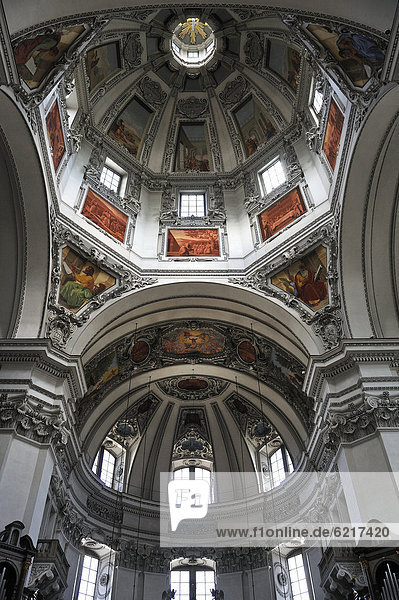 Kuppel des Salzburger Doms  1628 eingeweiht  Domplatz  Salzburg  Bundesland Salzburg  Österreich  Europa