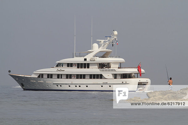 Seaflower  a cruiser built by Feadship  length: 40 meters  built in 2002  French Riviera  France  Europe