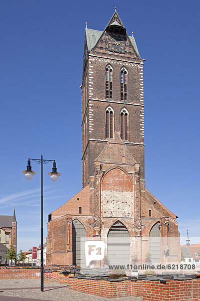 Kirchturm von St. Marien  Wismar  Mecklenburg-Vorpommern  Deutschland  Europa