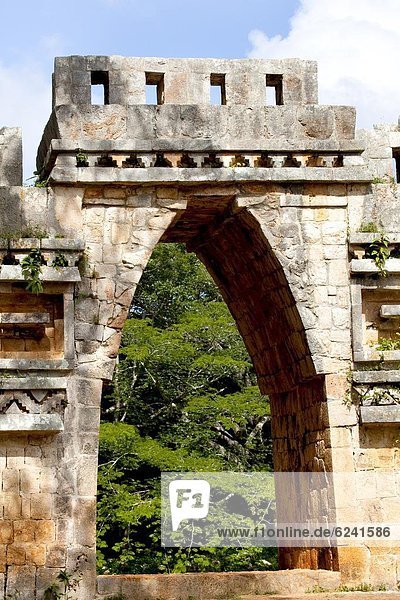 Gateway Arch  Mayan ruins  Labna  Yucatan  Mexico  North America