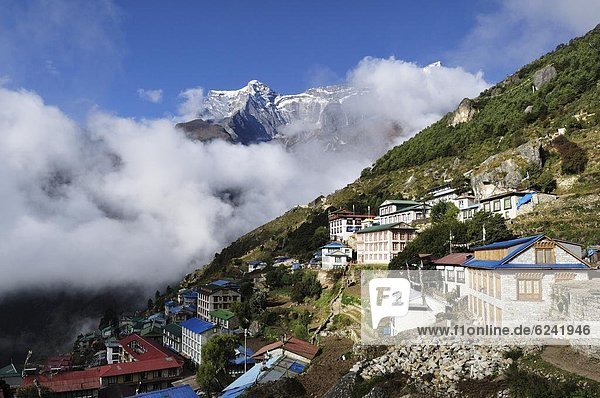 Mount Everest  Sagarmatha  UNESCO-Welterbe  Asien  Namche Bazaar  Nepal