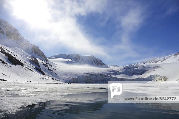 Europa  Sommer  Norwegen  Spitzbergen  Arktis  Skandinavien  Sonne  Svalbard