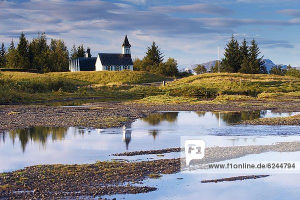bauen  Fluss  Kirche  Nostalgie  Insel  Werbung  UNESCO-Welterbe  1000  Island  Thingvellir Nationalpark