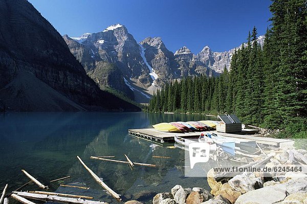 Wasserrand See Nordamerika Kanu Ansicht Einstellung Moräne Banff Nationalpark UNESCO-Welterbe Alberta Kanada