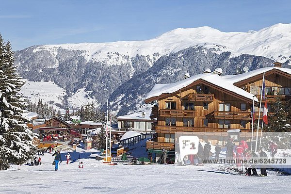 Courchevel 1850-Skigebiet in den drei Täler (Les Trois Vallees)  Savoie  französische Alpen  Frankreich  Europa