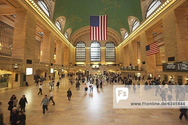 Main Concourse in Grand Central Terminal  Rail station  New York City  New York  United States of America  North America