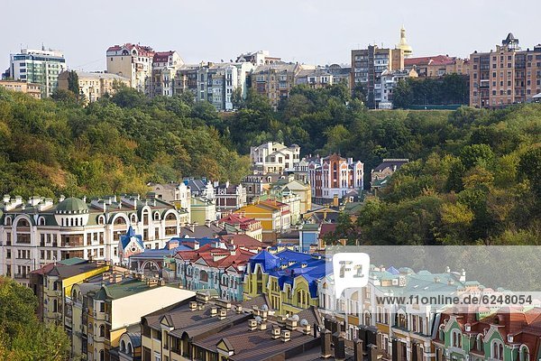 Kiew Hauptstadt Dach Europa über Gebäude bunt Nachbarschaft Ansicht Erhöhte Ansicht Aufsicht heben Zimmer neu Ukraine