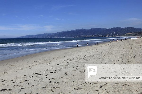 Beach  Santa Monica  Malibu Mountains  Los Angeles  California  United States of America  North America