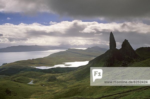 Form  Formen  Europa  Mann  Großbritannien  Grauen  Isle of Skye  alt  Schottland
