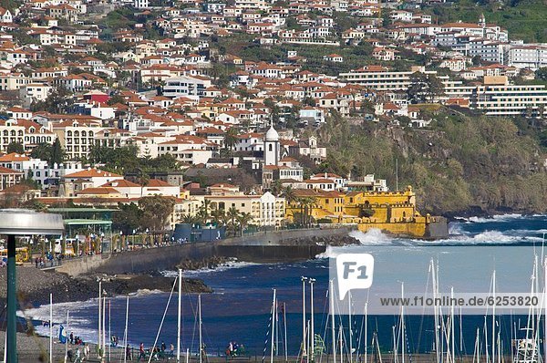 Europa über Stadt Ansicht Atlantischer Ozean Atlantik Funchal Madeira alt Portugal