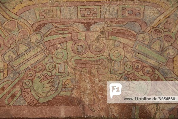 Detail  Details  Ausschnitt  Ausschnitte  zeigen  Wahrzeichen  Regen  Nordamerika  Mexiko  Geistlicher  Teilnahme  UNESCO-Welterbe  Freske  Gott  Teotihuacan