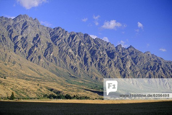 hinter Berg See Pazifischer Ozean Pazifik Stiller Ozean Großer Ozean neuseeländische Südinsel Neuseeland Queenstown