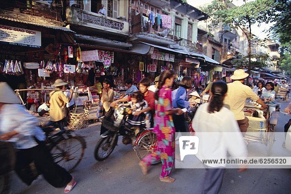 Hanoi  Hauptstadt  Straße  beschäftigt  Südostasien  Vietnam  Asien  alt  Viertel Menge