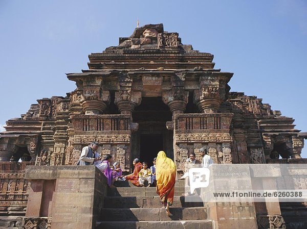 Entrance to Nilkanthesvara/Udayeshvara Temple  11th century  Udayapur  100 kms NE of Bhopal  Madhya Pradesh State  India