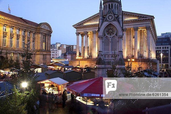 Christmas Market stalls and Town Hall  City Centre  Birmingham  West Midlands  England  United Kingdom  Europe