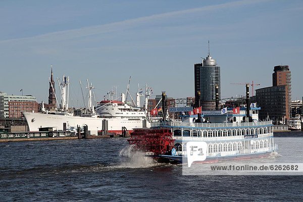 Europa  Tourist  Fluss  Hamburg - Deutschland  Deutschland