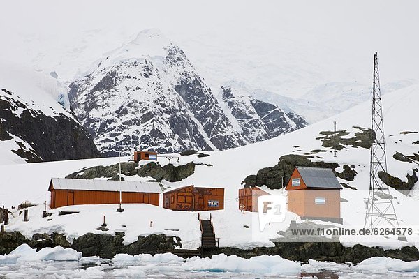 Argentine research base Almirante Brown in Paradise Harbour  Antarctica  Polar Regions