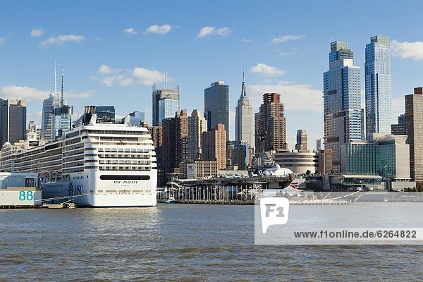 Vereinigte Staaten von Amerika USA New York City Fluss Nordamerika Ansicht Innenstadt Hudson River Manhattan