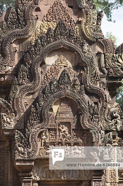 Banteay Srei Hindu temple  near Angkor  UNESCO World Heritage Site  Siem Reap  Cambodia  Indochi0  Southeast Asia  Asia