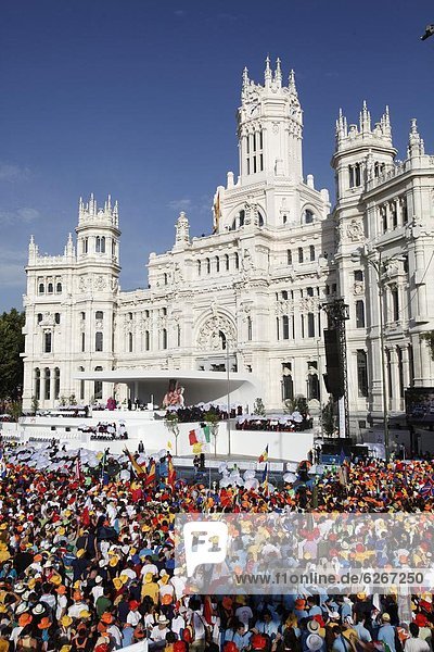 Madrid  Hauptstadt  Europa  Tag  grüßen  Zeremonie  Papst  Spanien