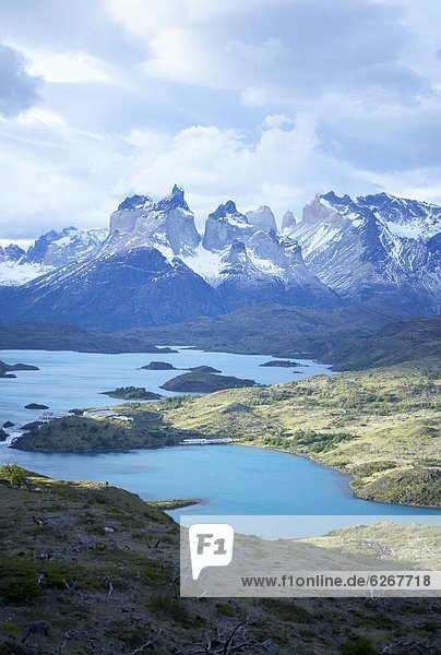 Cuernos del Paine (Horns of Paine) and the blue waters of Lake Pehoe  Torres del Paine 0tio0l Park  Patagonia  Chile  South America