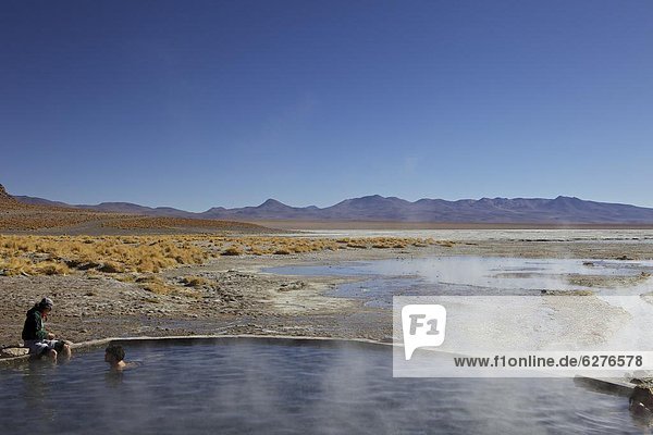 Hot Springs und Schlamm Becken  Salar de Uyuni  Bolivien  Südamerika