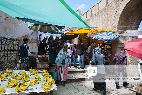Street market  Medina  Tetouan  UNESCO World Heritage Site  Morocco  North Africa  Africa