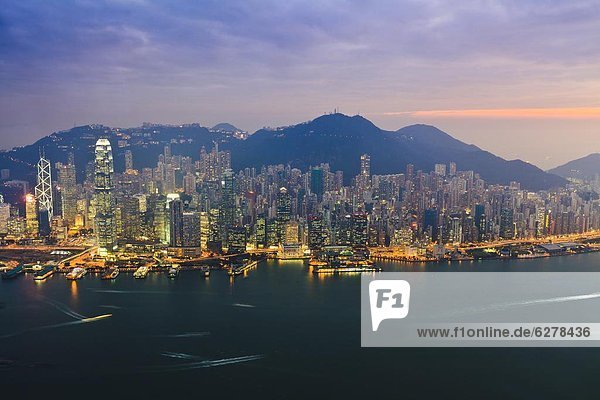 Stadtansicht  Stadtansichten  Skyline  Skylines  Sonnenuntergang  Insel  China  Asien  Hongkong