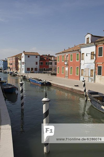 Farbaufnahme Farbe Europa Gebäude Venetien Burano Italien Pastell