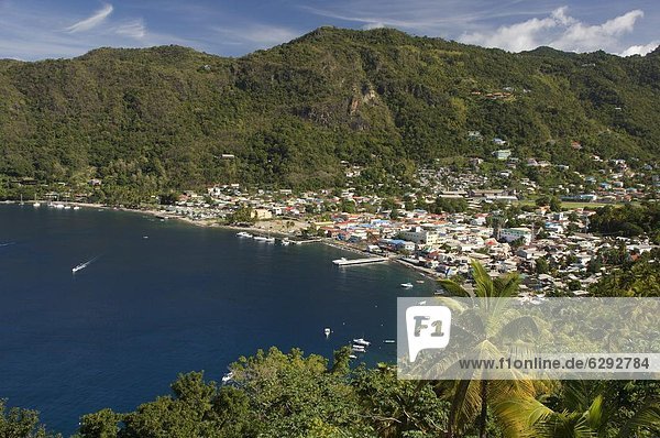 Stadt  Karibik  Westindische Inseln  Mittelamerika  Ansicht  Luciafest  Luftbild  Fernsehantenne  Windward Islands