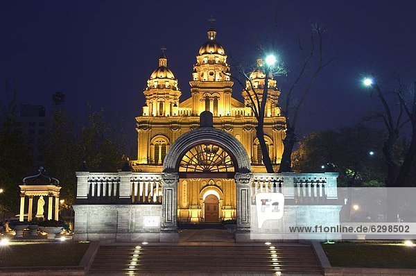 beleuchtet  Straße  Kirche  kaufen  Peking  Hauptstadt  China  Asien