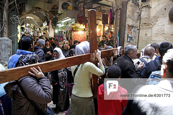 Good Friday procession in Jerusalem  Yerushalayim  Israel  Middle East