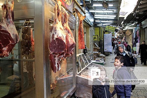 Butcher's stand in the Old City of Jerusalem  Yerushalayim  Israel  Middle East