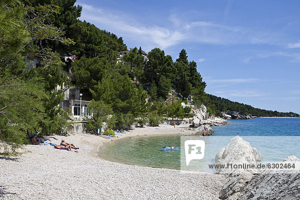 Strand bei Scit  Brela  Makarska Riviera  Dalmatien  Kroatien  Europa