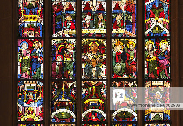 Kirchenfenster  Leonhardikirche  Bad St. Leonhard im Lavanttal  Kärnten  Österreich  Europa