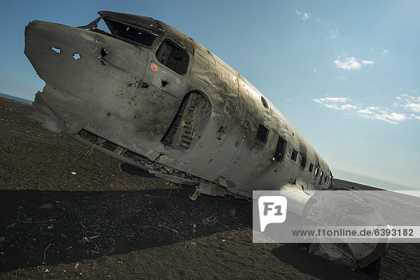 Altes Flugzeugwrack  Südküste  Island  Europa