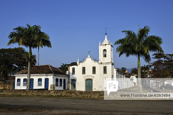 Capela de Nossa Senhora das Dores  Kirche in der historischen Altstadt von Paraty oder Parati  Bundesstaat Rio de Janeiro  Brasilien  Südamerika