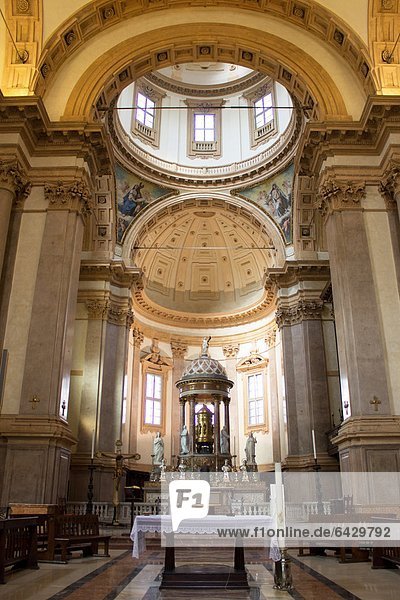 Italy  Lombardy  Milan  San Fedele church  altar
