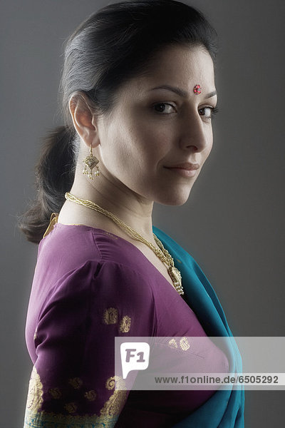 Portrait Frau Tradition Indianer Kleid