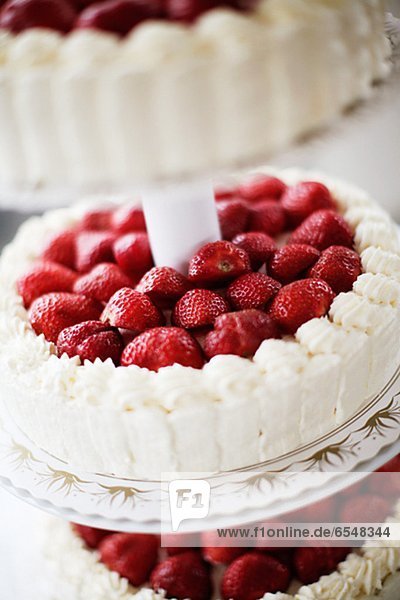 Wedding cake with strawberries