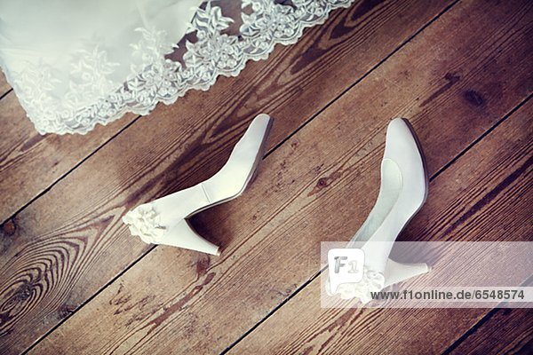Boden  Fußboden  Fußböden  Hochzeit  Schuh