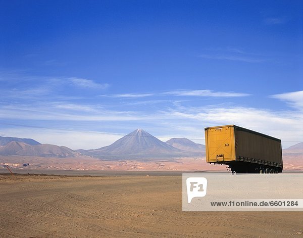 gelb  Wüste  Lastkraftwagen  verlassen