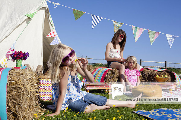 Bell Tent Camping On Grittenham Farm  Tillington  Uk  24Th May 2010. Photo © Vicki Couchman / Axiom Model Released