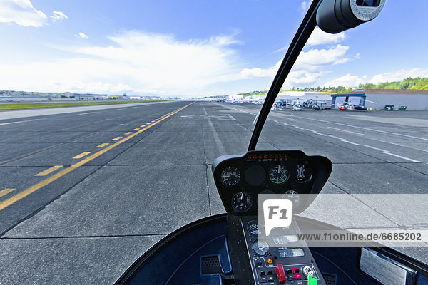 Rollbahn  Flughafen  Cockpit