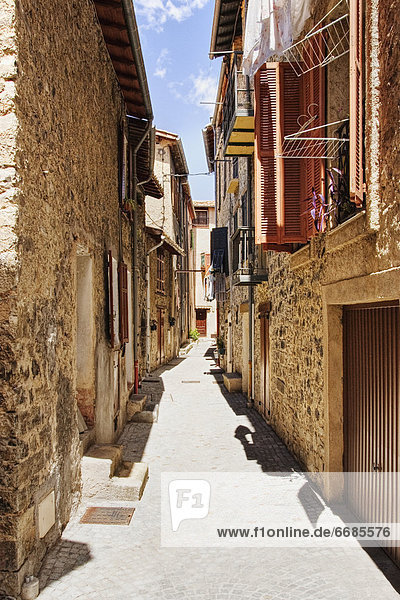 Alleyway in France